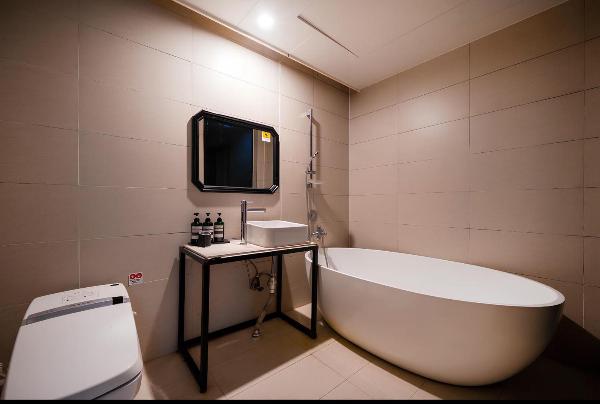 2 Heaven Hotel Seomyeon Ciudad Metropolitana de Ciudad Metropolitana de Busan Exterior foto